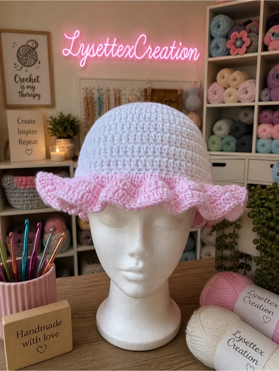 LysetteXCreations Accessories - White Crochet Sun Hat with Pink Ruffle